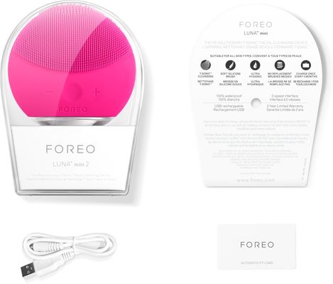 Foreo Sonický čisticí kartáček na obličej LUNA mini 2 Fuchsia