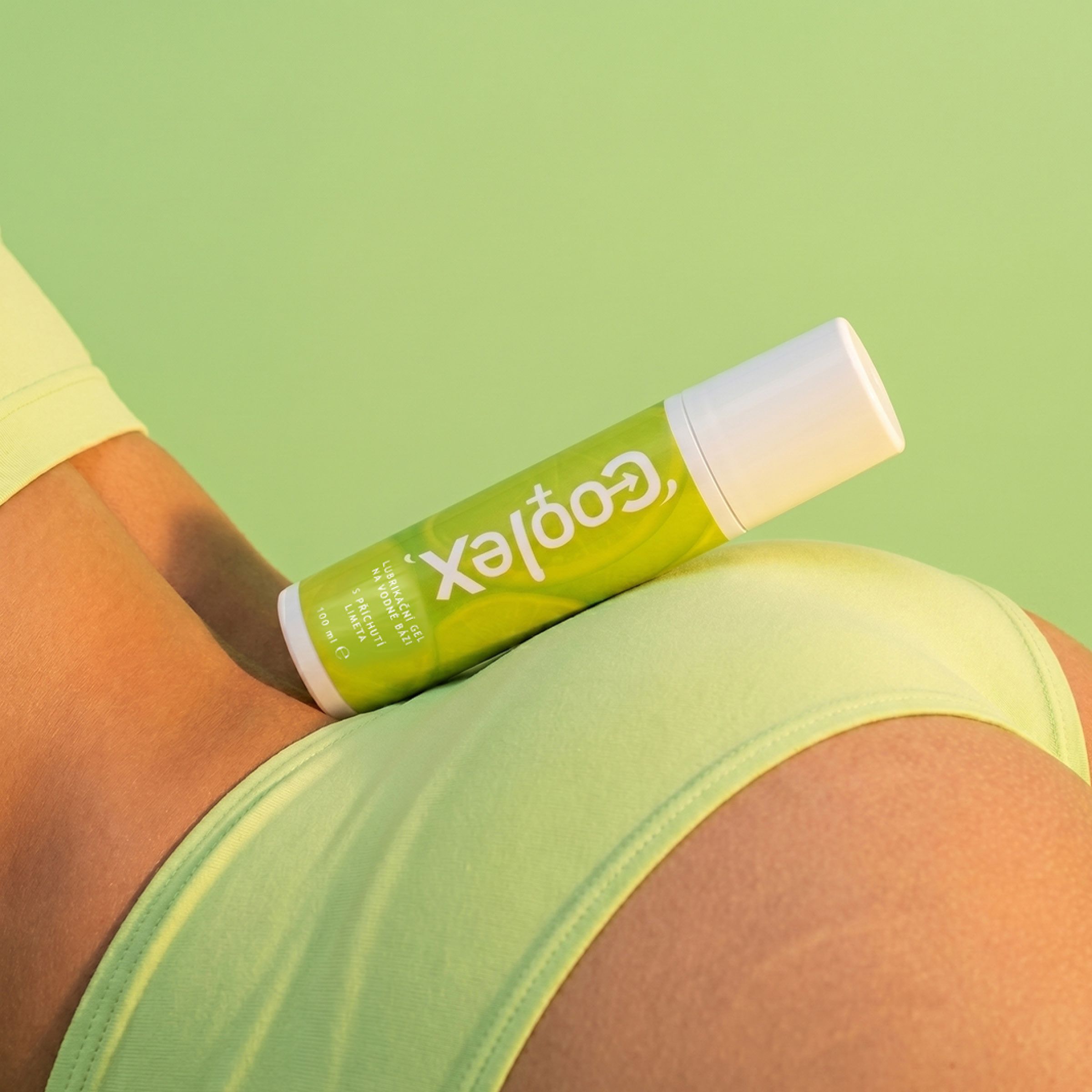 Dermacol Coolex Lubrikační gel na vodní bázi - limeta (airless) 100 ml