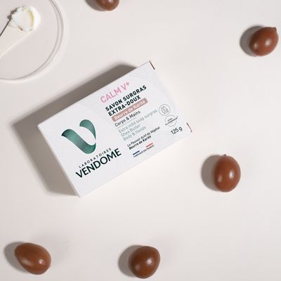 Vendome CALM V+ Extra jemné tuhé mýdlo s bambuckým máslem 125 g