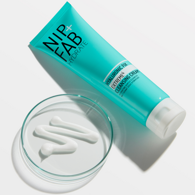 Nip+Fab Hyaluronic Fix Extreme4 2% čisticí krém na obličej 150 ml