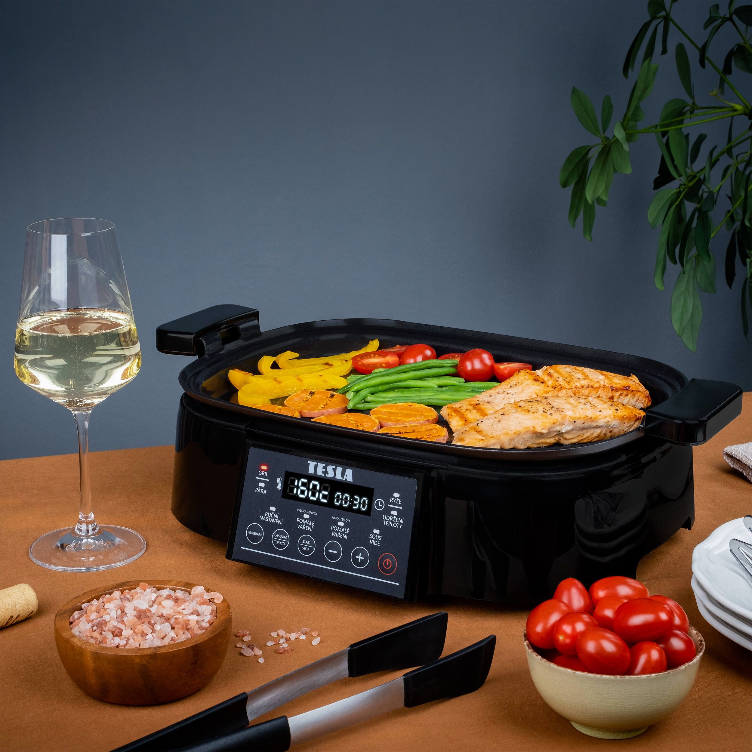 Tesla MultiCook M90 Grill - multifunkční elektrický hrnec