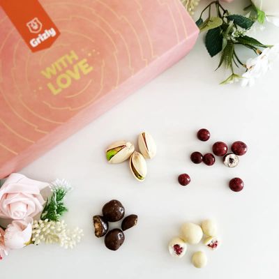 Grizly Dárkový box With love 480 g