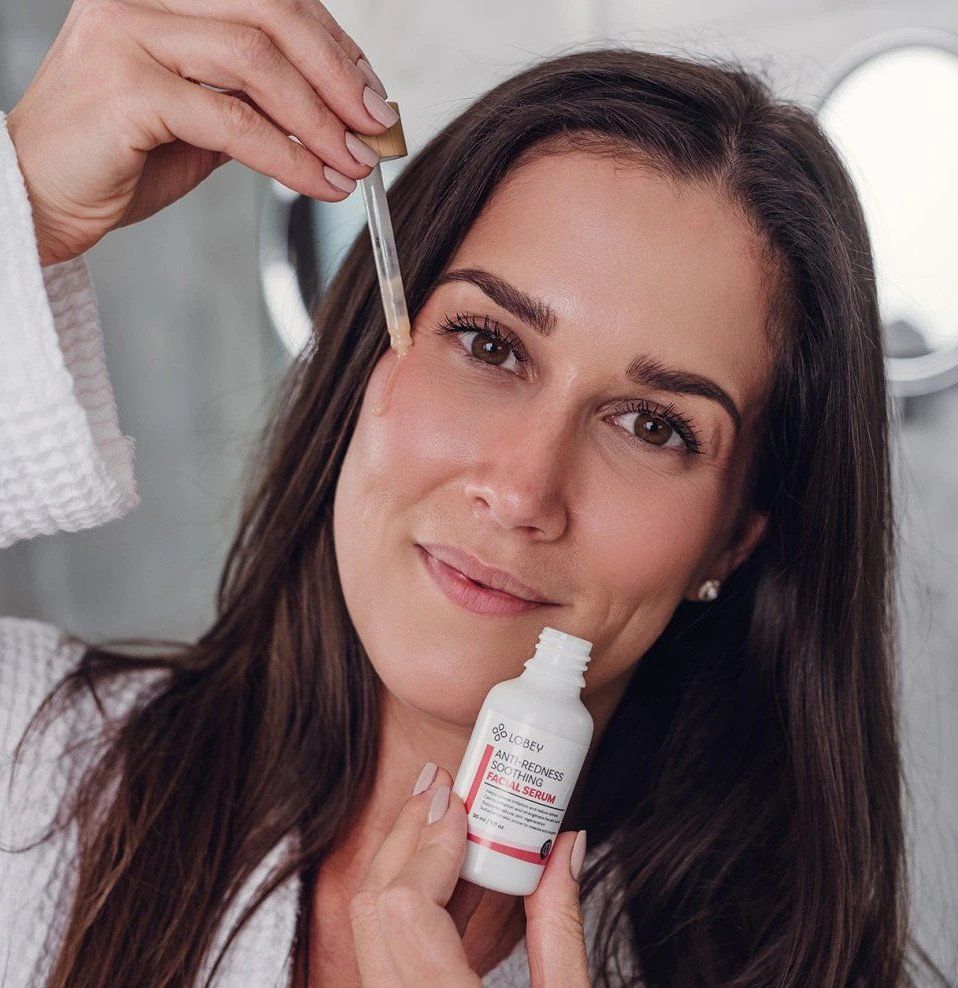 Lobey Zklidňující sérum na začervenání pleti 30 ml