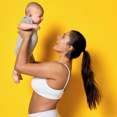 Medela Podprsenka Ultra těhotenská a kojicí Keep Cool™, bílá L