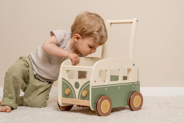 Little Dutch Chodítko karavan dřevěné