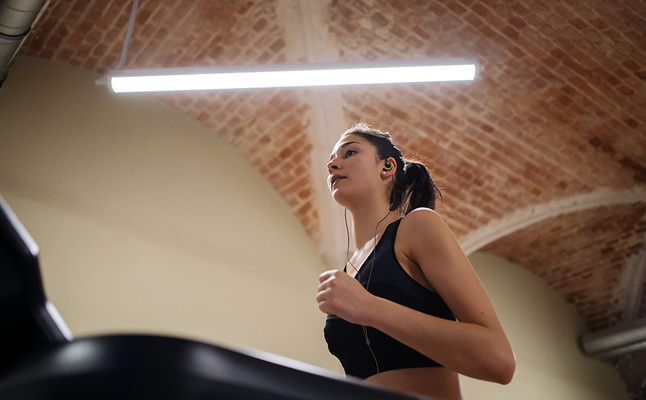 JBL Endurance Run 3 Black/Grey, drátová sportovní sluchátka