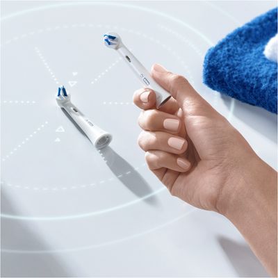 Oral-B iO Specialised Clean kartáčkové hlavy 2 ks