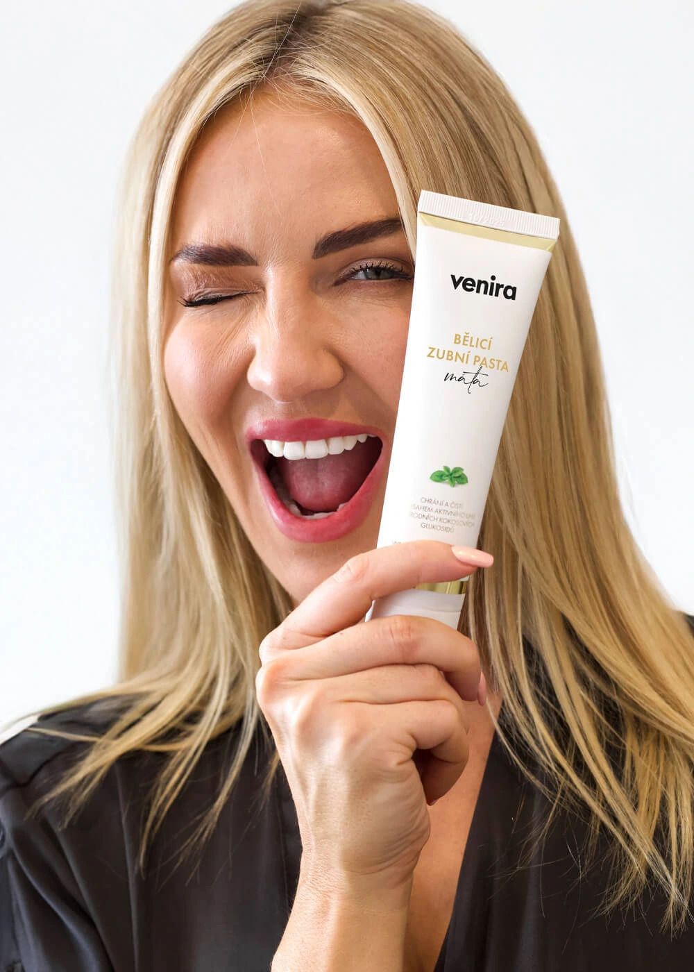 Venira bělicí zubní pasta máta 100 ml