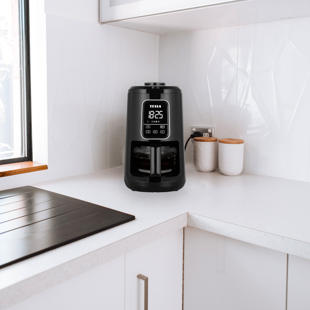 Tesla CoffeeMaster ES400 - kávovar s mlýnkem