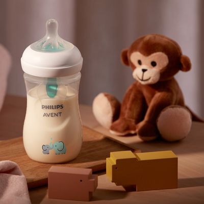 Philips Avent Láhev Natural Response s ventilem AirFree 260ml, 1m+, slon