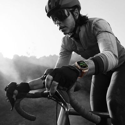 Apple Watch Ultra 2 GPS + Cellular, Ocean Band, White