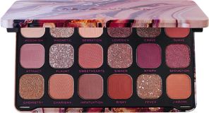 Revolution Forever Flawless Allure Paletka očních stínů