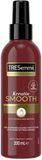 TreSemmé Keratin & Smooth Sprej na ochranu vlasů před teplem 200 ml