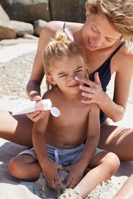 NAÏF Ochranný krém na opalování SPF 50 pro děti a miminka 100 ml