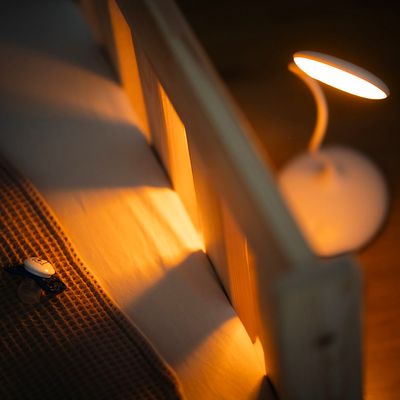 Lunesto LED Lampička na čtení bez modré složky bílá