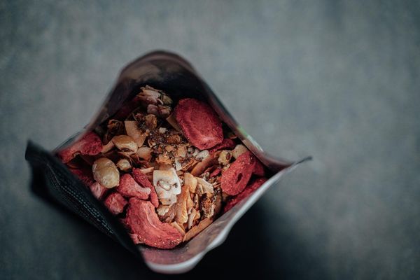 Powerlogy Upgraded Keto Granola Strawberry 350 g