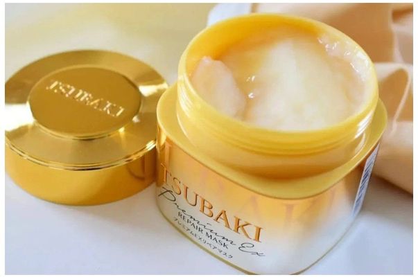 Shiseido Tsubaki Premium Repair Mask Hair Pack - Intenzivně regenerační maska na vlasy 180 g