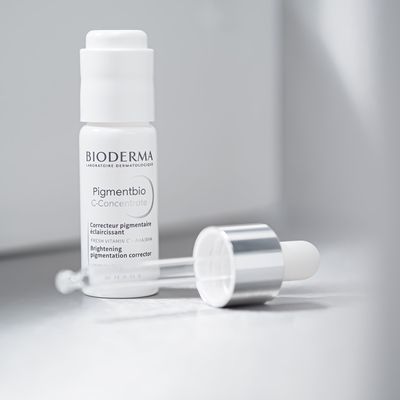 Bioderma Pigmentbio C-koncentrát korekční sérum proti pigmentovým skvrnám 15 ml