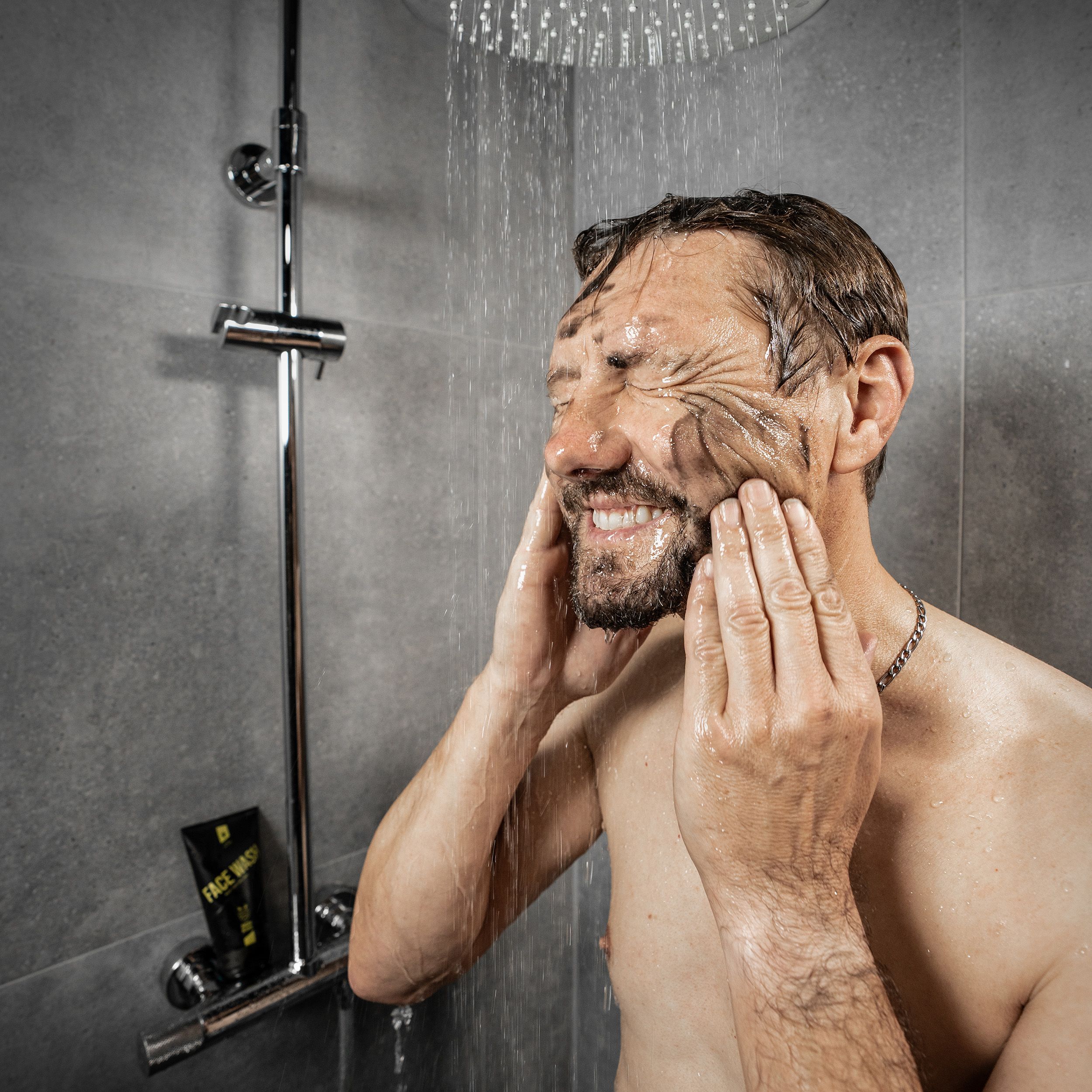 Angry Beards Čisticí gel na obličej Jack Saloon 150 ml