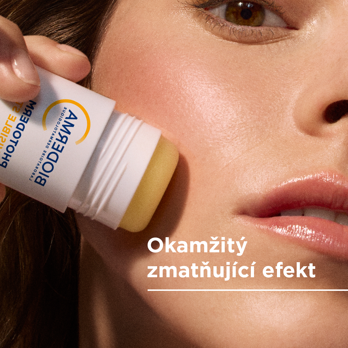 Bioderma Photoderm Stick Průhledný opalovací krém v tyčince 15 g