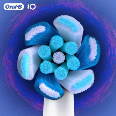 Oral-B iO Series Ultimate Clean, kartáčkové hlavy, bílé 4 ks