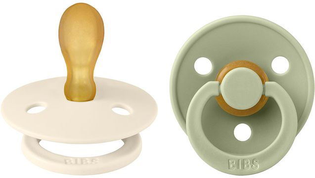 BIBS Colour symetrické dudlíky z přírodního kaučuku velikost 1, Ivory / Sage 2 ks